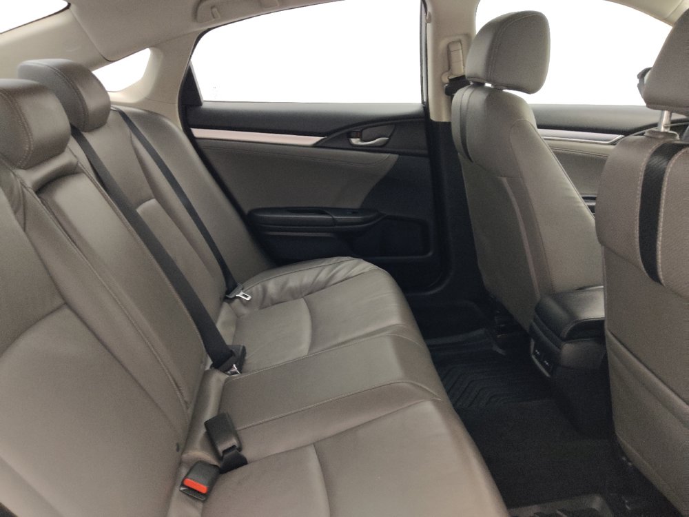 Used 2017 Honda Civic Touring image 19