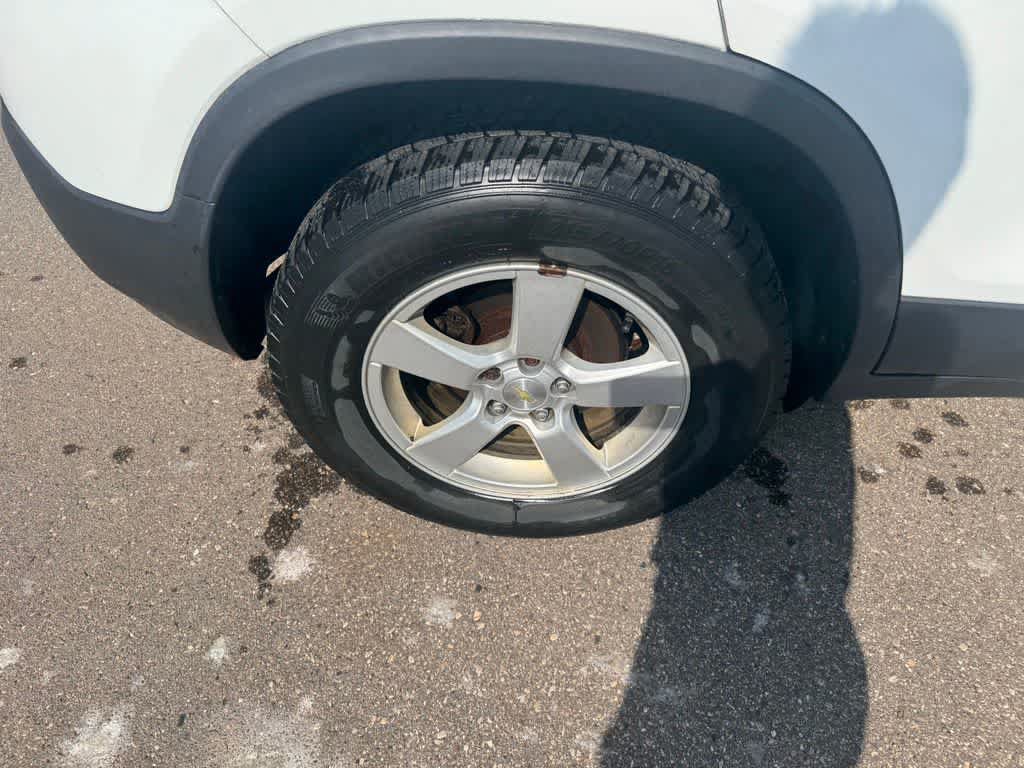 Used 2016 Chevrolet Trax LS AWD/4WD image 21