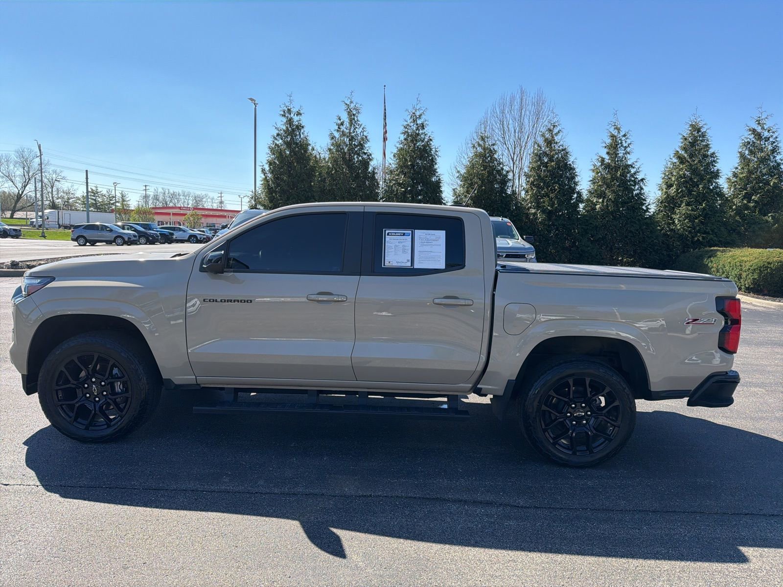 Used 2024 Chevrolet Colorado Z71 w/ LPO, Dark Essentials Package image 2