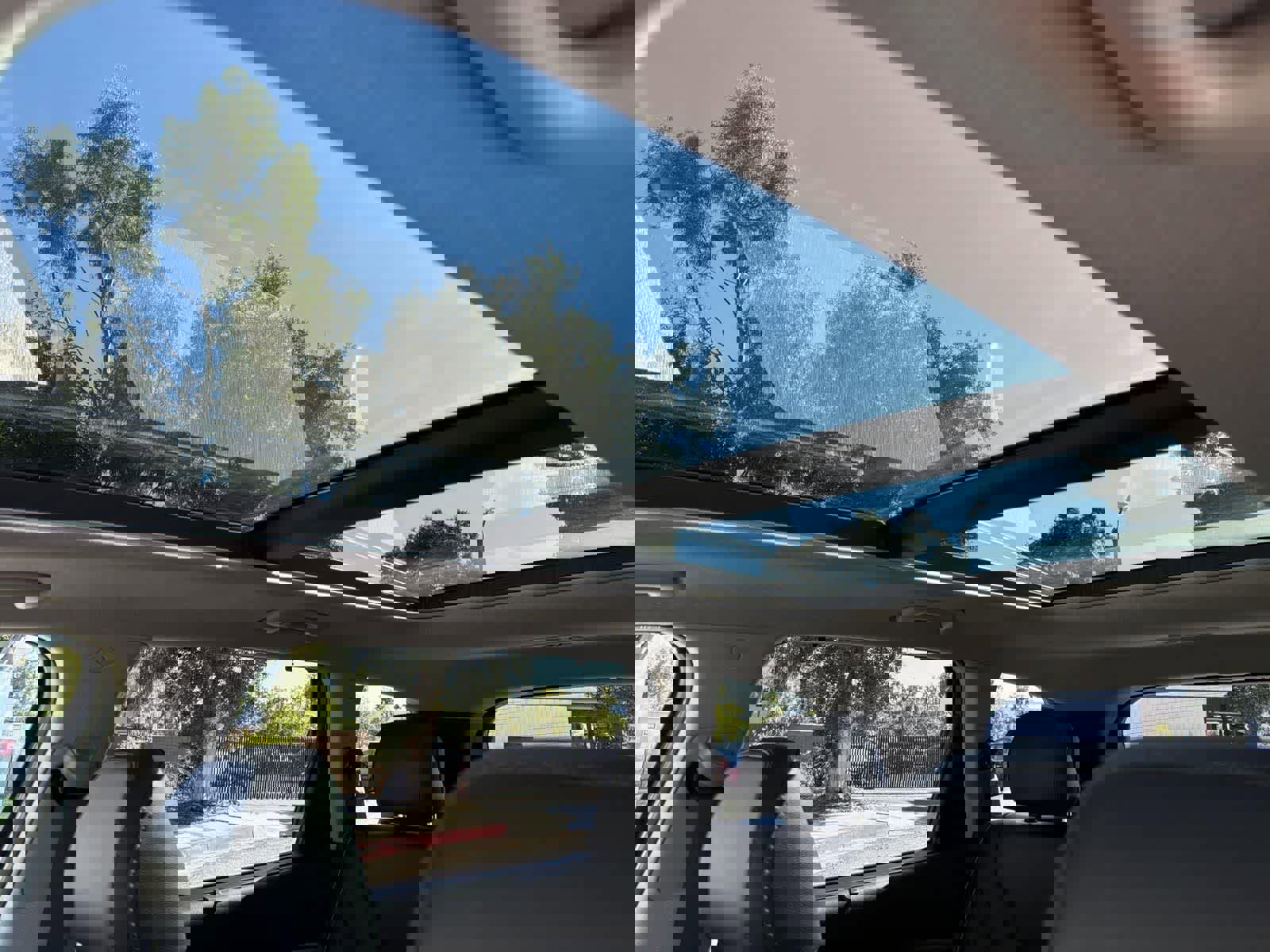 Used 2021 Hyundai Santa Fe Limited image 10