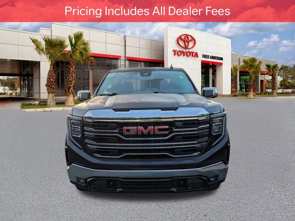Used 2023 GMC Sierra 1500 SLT w/ SLT Premium Package AWD/4WD image 9