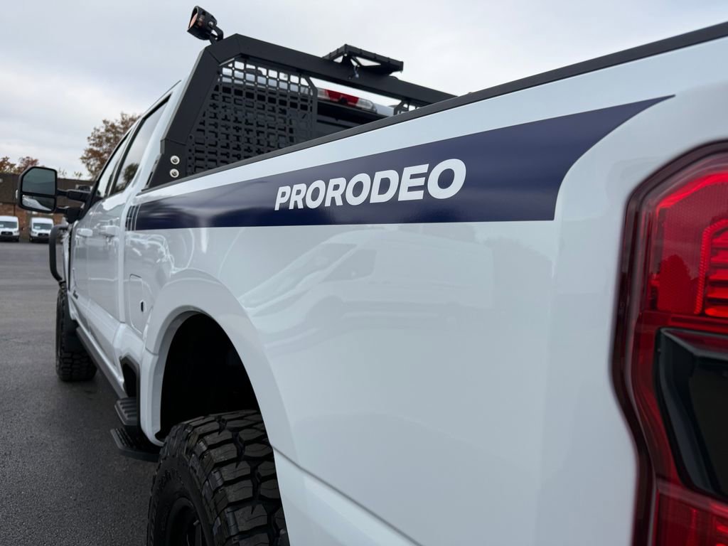 New 2026 Ford F250 Lariat w/ Black Appearance Package image 39