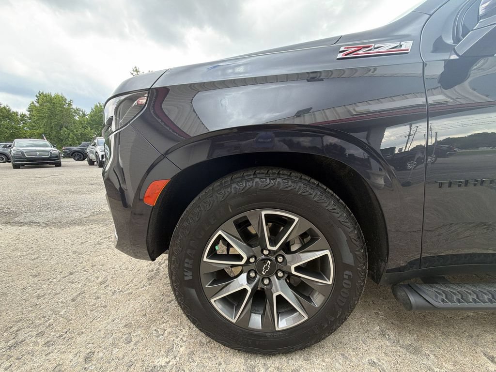 Used 2024 Chevrolet Tahoe Z71 w/ Z71 Off-Road Package AWD/4WD image 10