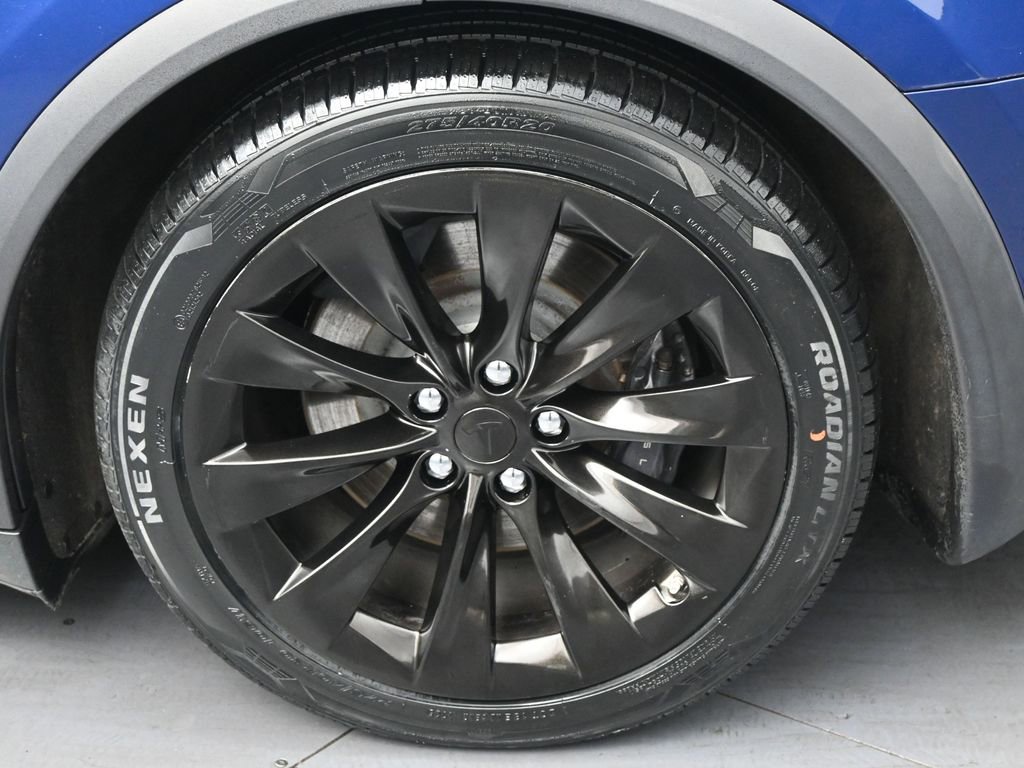 Used 2016 Tesla Model X 90D image 38