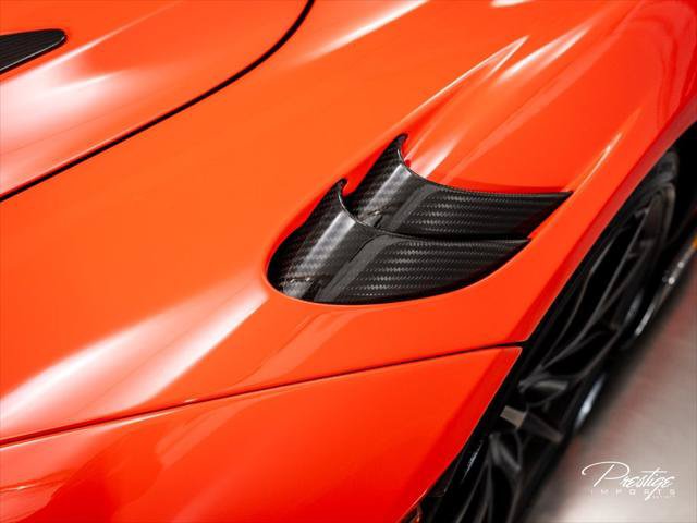 Used 2021 McLaren 765LT RWD image 11