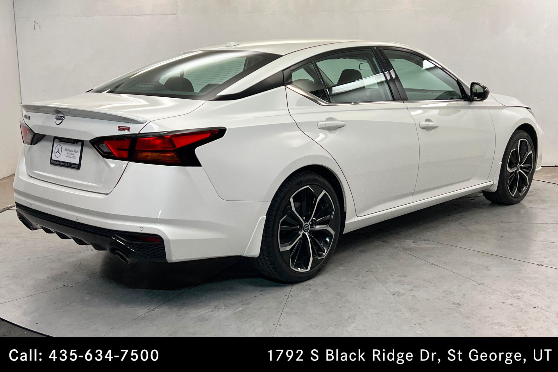 Used 2024 Nissan Altima 2.5 SR FWD image 5
