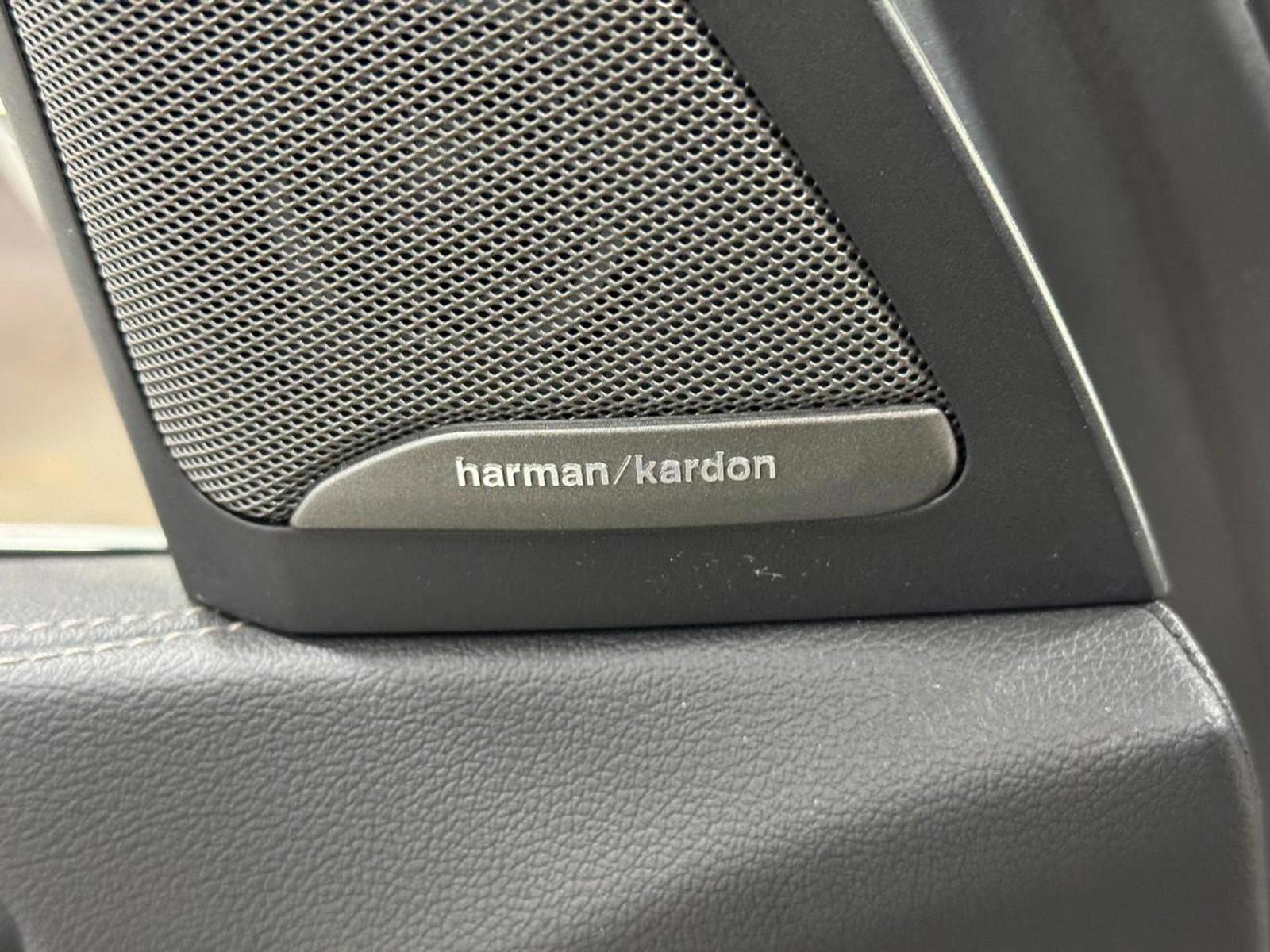 Used 2021 BMW X5 xDrive40i w/ Premium Package image 25