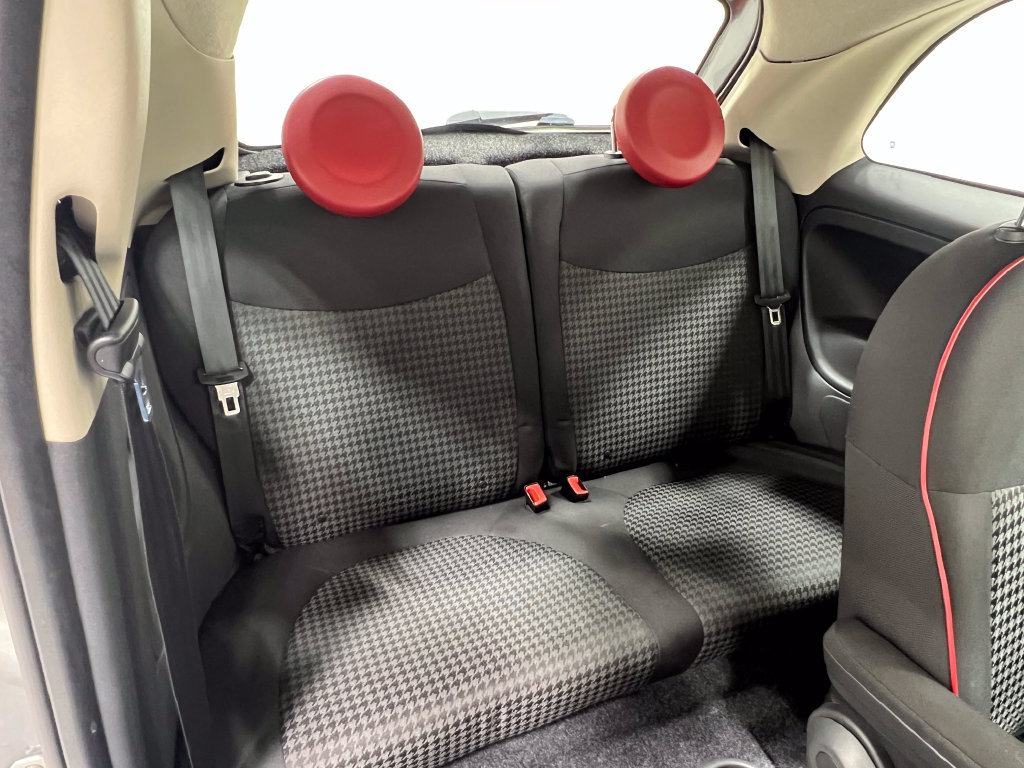 Used 2017 FIAT 500 Pop w/ Sport Appearance Package FWD image 30