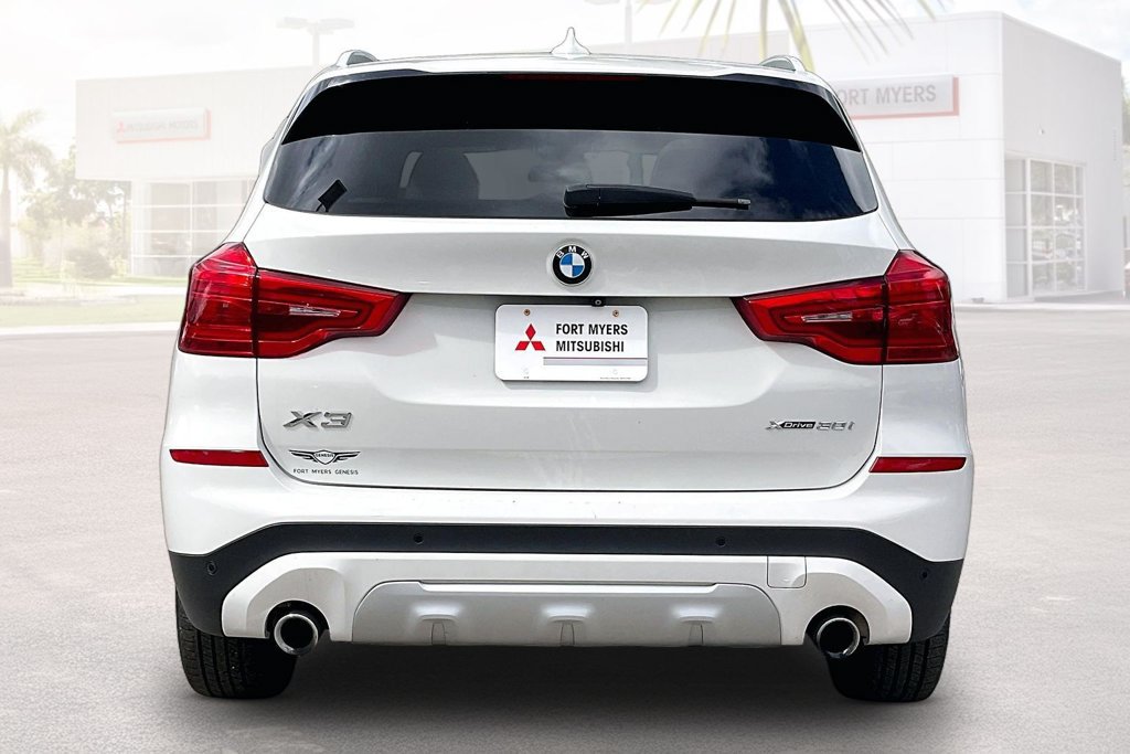 Used 2019 BMW X3 xDrive30i w/ Driving Assistance Package AWD/4WD image 16