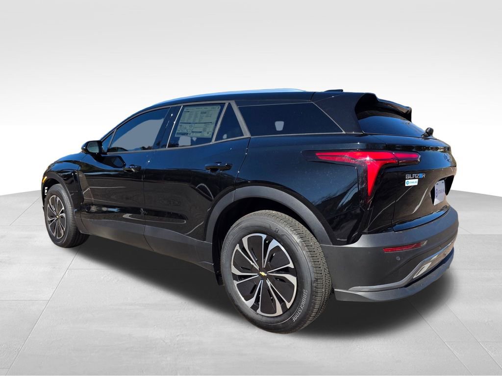 New 2025 Chevrolet Blazer EV LT image 5