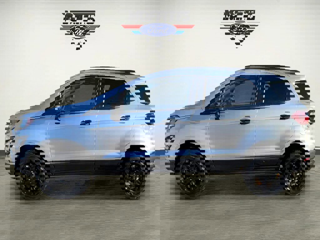 Used 2021 Ford EcoSport SES image 2