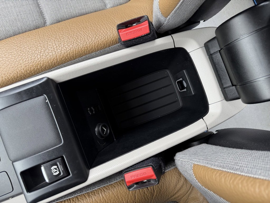 Used 2014 BMW i3 image 28