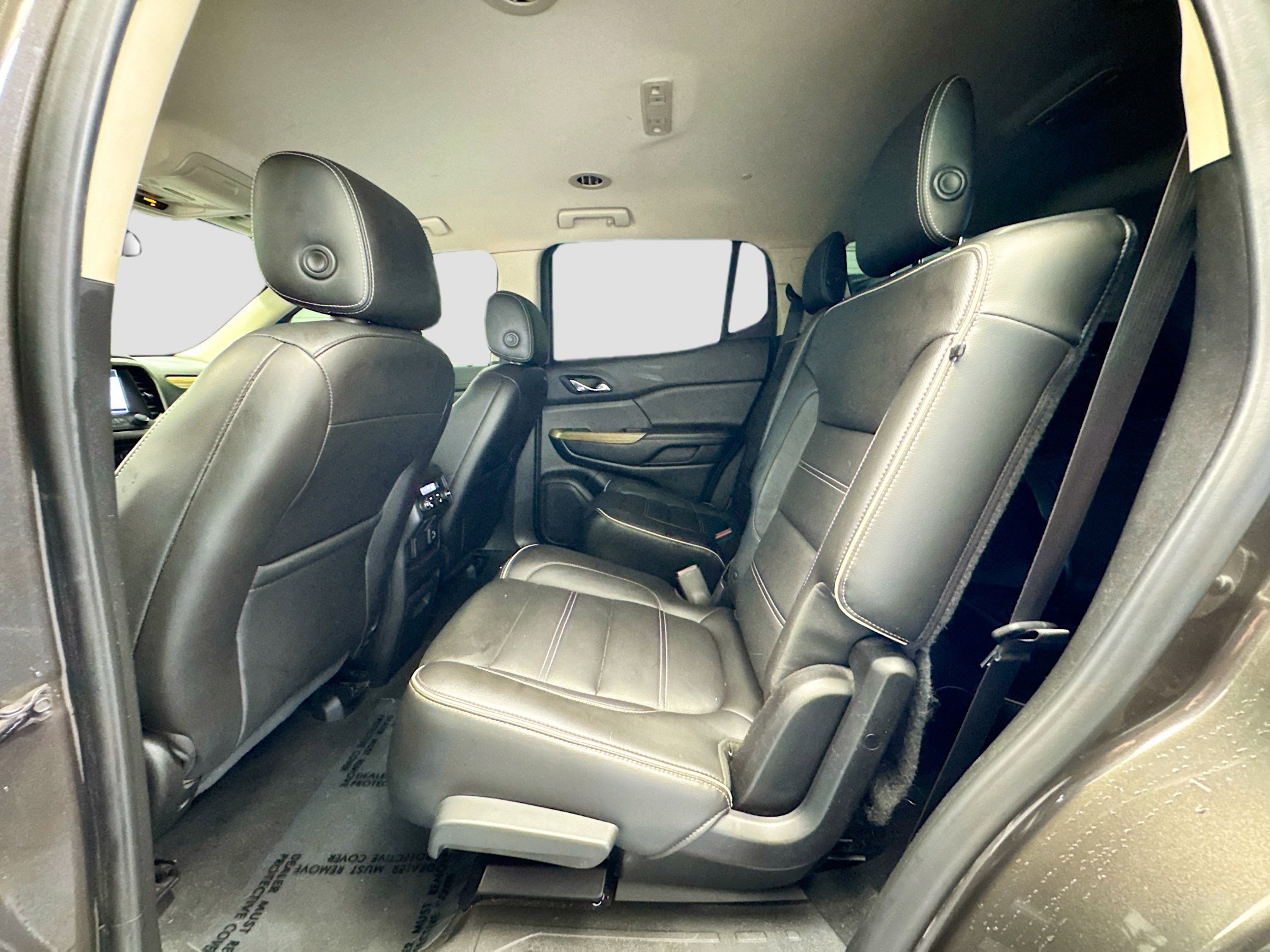 Used 2019 GMC Acadia Denali image 15