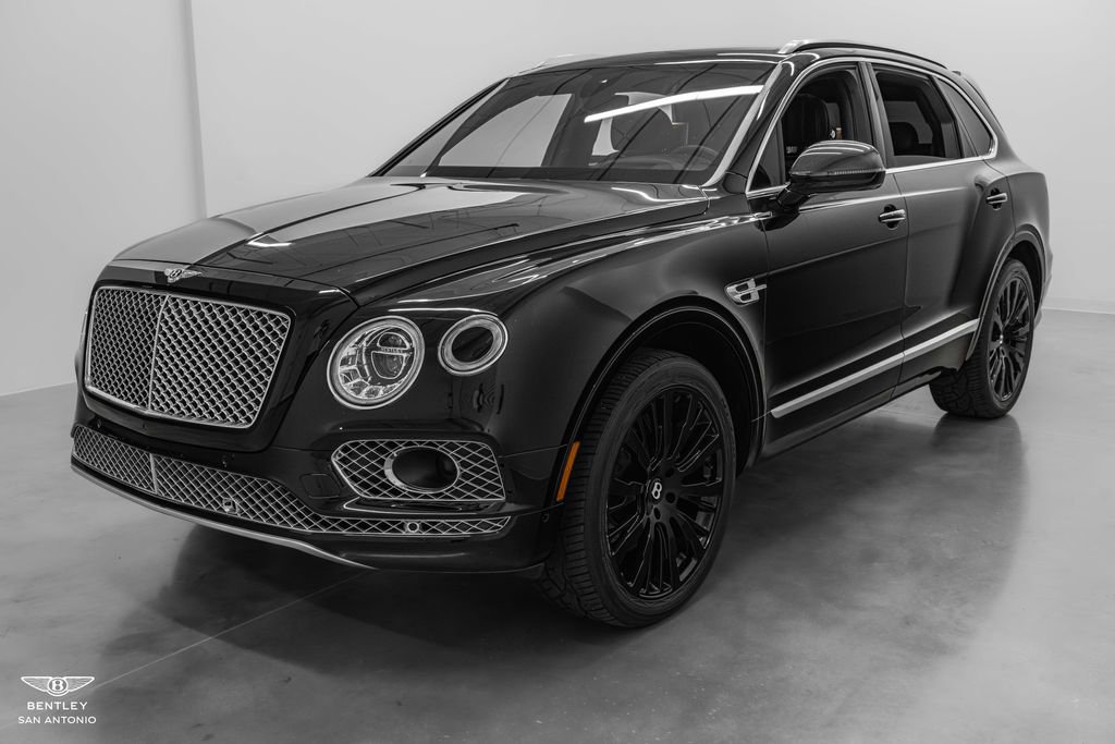 Used 2017 Bentley Bentayga AWD/4WD image 15
