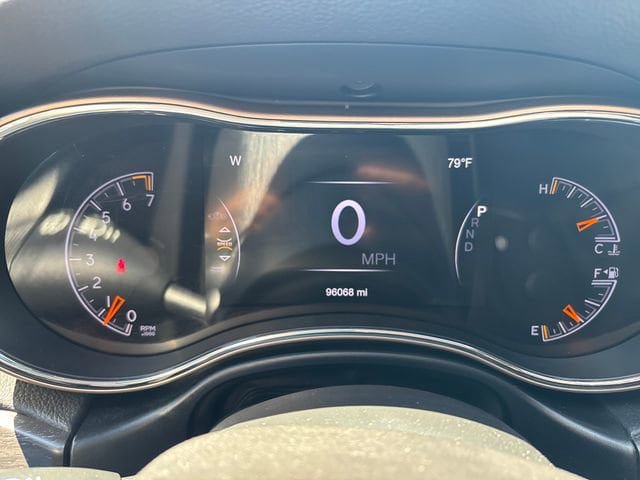 Used 2017 Jeep Grand Cherokee Limited w/ Luxury Group II AWD/4WD image 15
