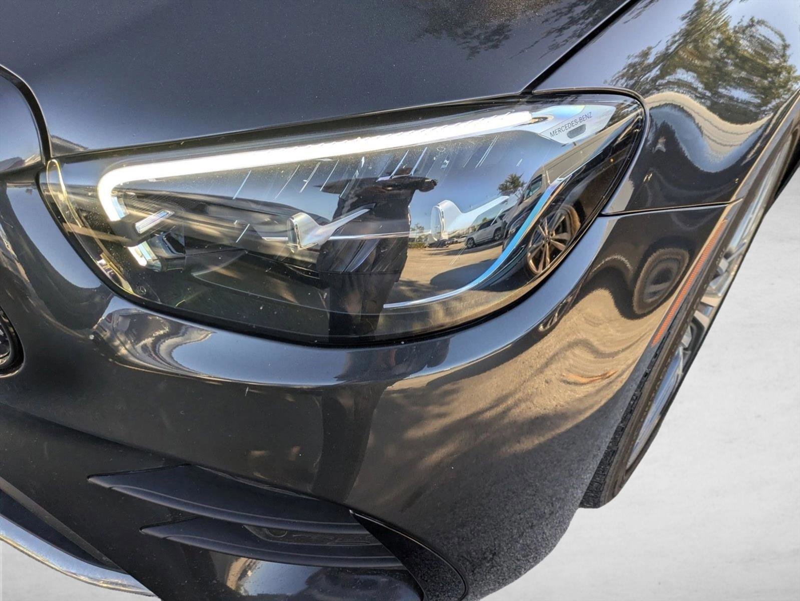 Used 2022 Mercedes-Benz E 350 Sedan image 3