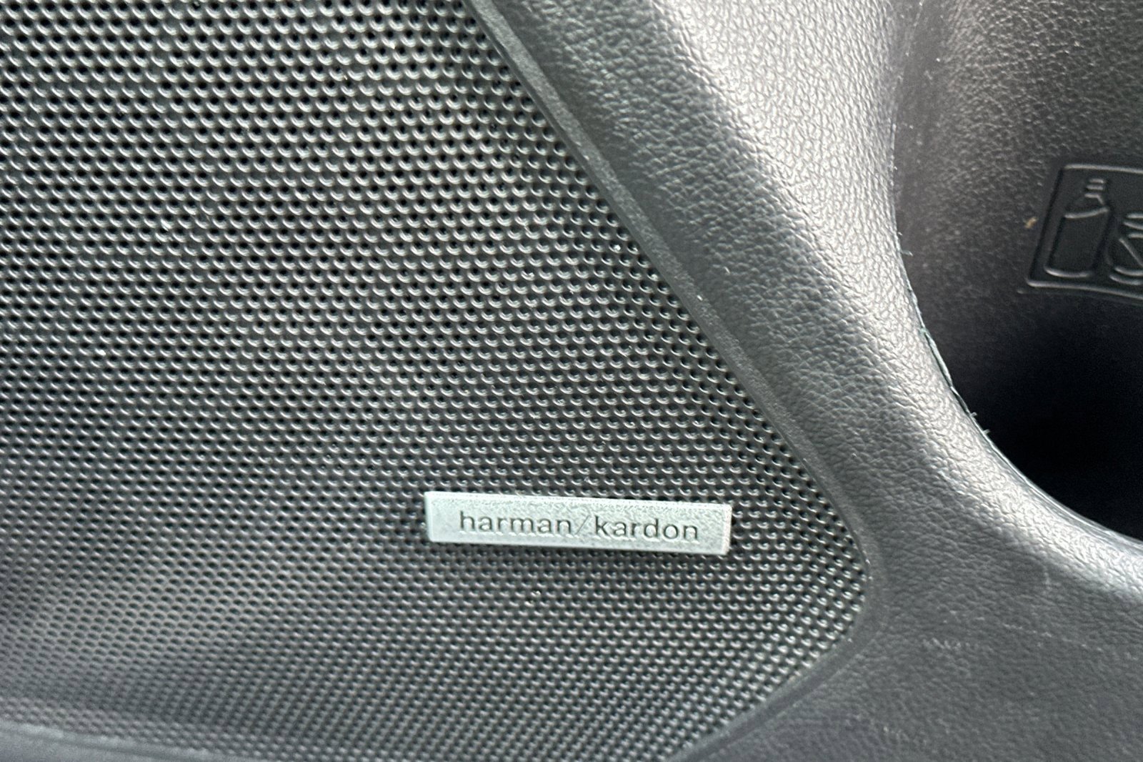 Used 2018 Subaru Outback 2.5i Limited image 21