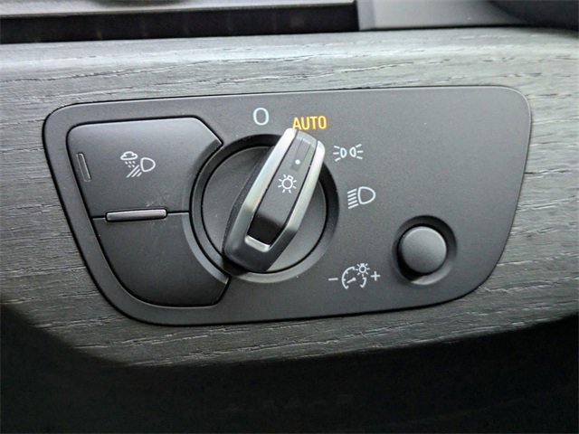 Used 2021 Audi A4 2.0T Premium w/ Convenience Package image 26