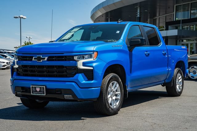 Used 2026 Chevrolet Silverado 1500 RST AWD/4WD image 3