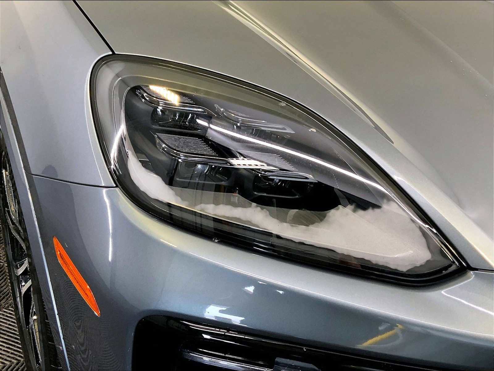 New 2026 Porsche Cayenne S image 12