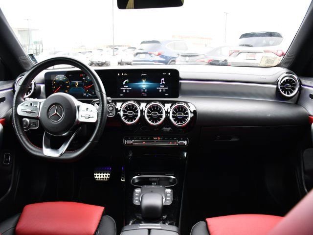 Used 2023 Mercedes-Benz CLA 250 image 17