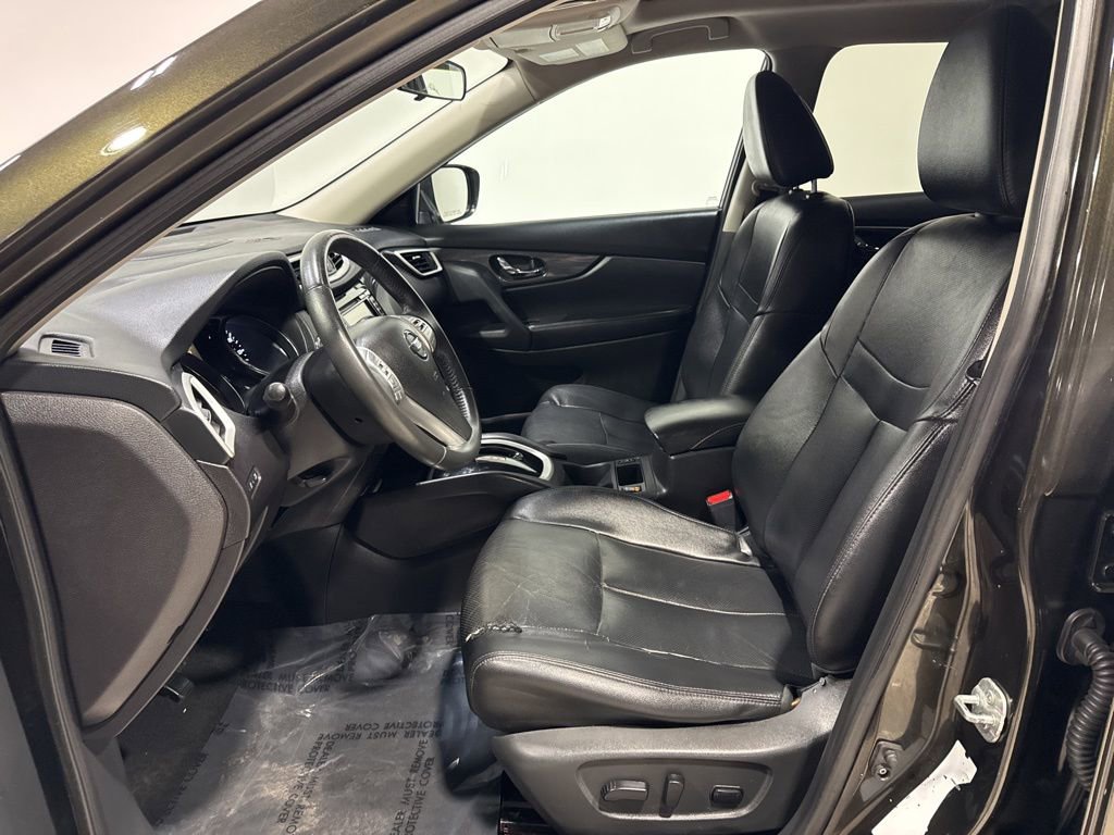 Used 2015 Nissan Rogue SL w/ SL Premium Package image 25