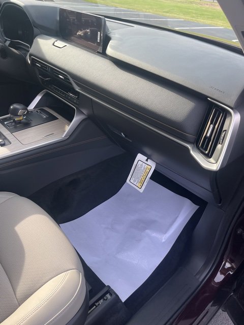 Used 2024 MAZDA CX-90 Plug-In Hybrid w/ Premium Plus image 19