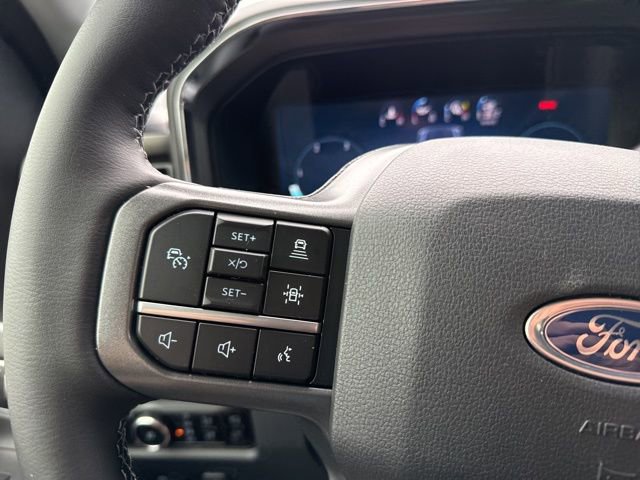 New 2026 Ford F350 Lariat w/ Black Appearance Package image 27