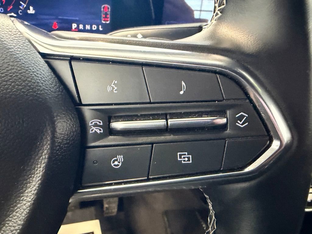 Used 2025 Chevrolet Traverse LT image 22