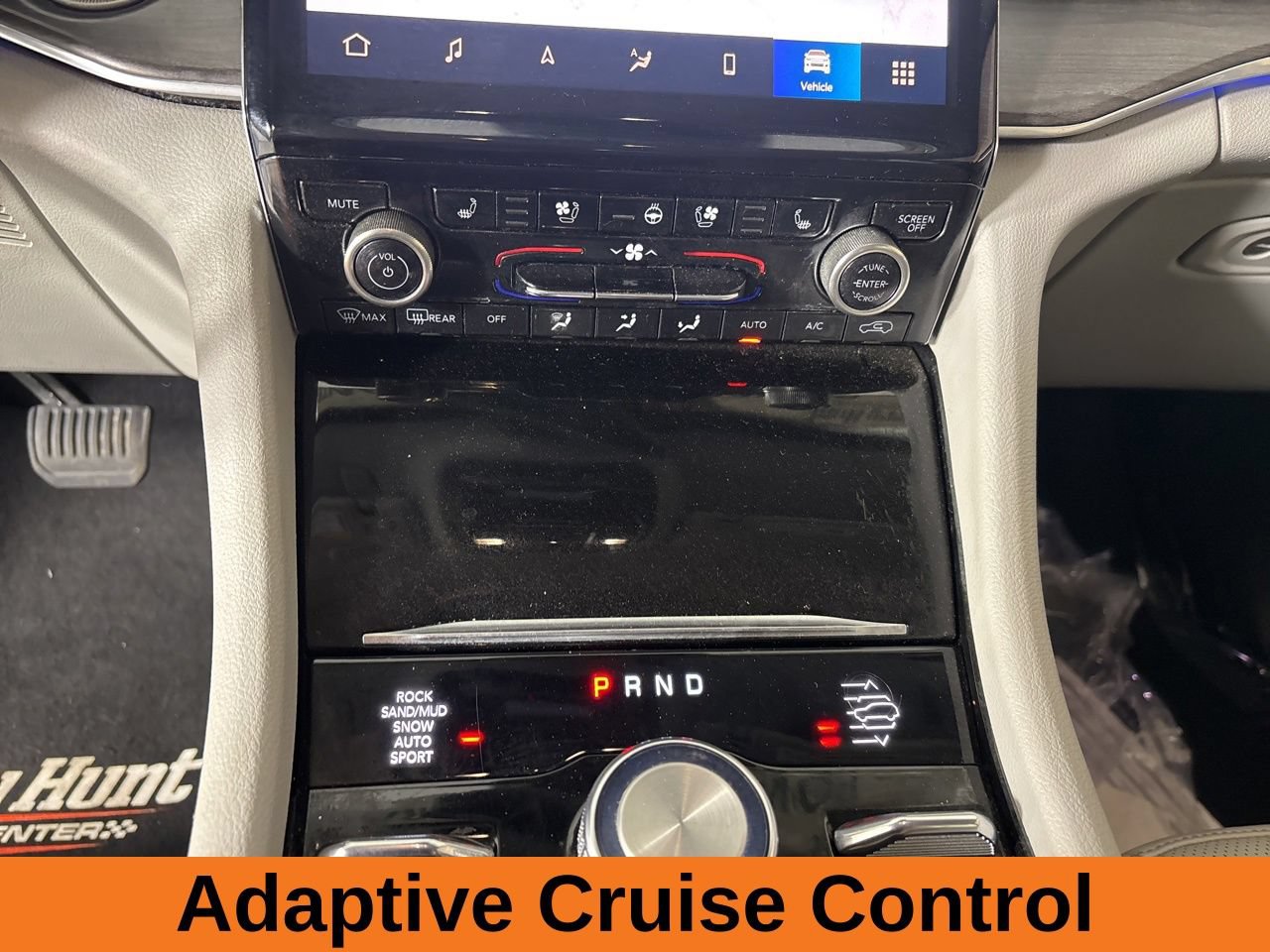 Used 2022 Jeep Grand Cherokee L Overland AWD/4WD image 23