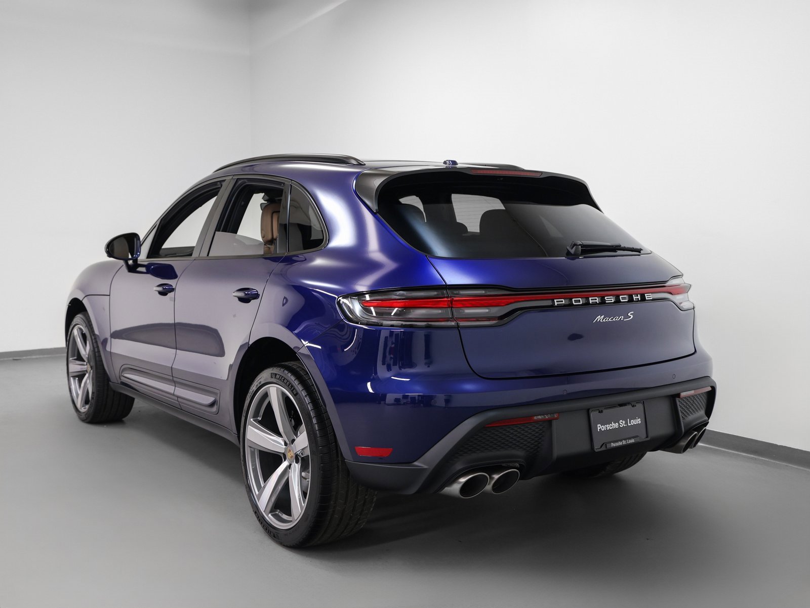 New 2026 Porsche Macan S image 3