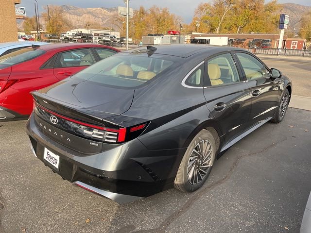 New 2026 Hyundai Sonata Limited image 4