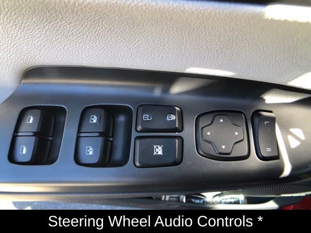 Used 2023 Hyundai Kona Limited AWD/4WD image 14