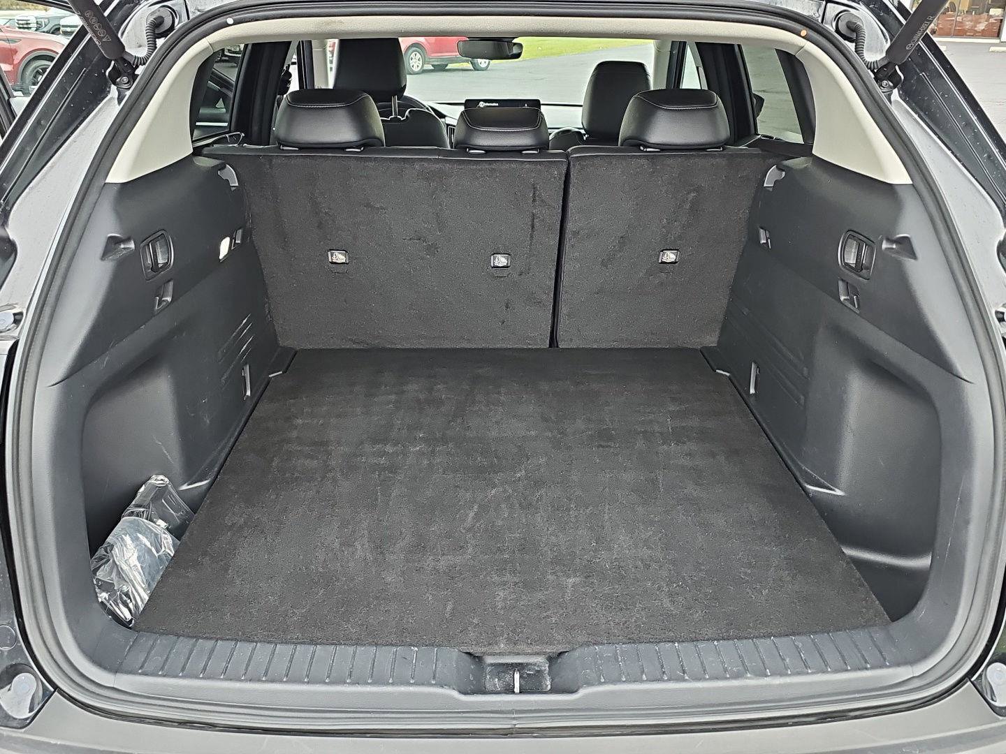 Used 2025 MAZDA CX-50 AWD 2.5 S w/ Preferred Package image 26