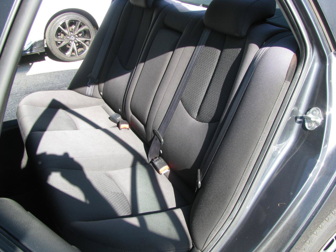 Used 2013 MAZDA MAZDA6 i Sport FWD image 11