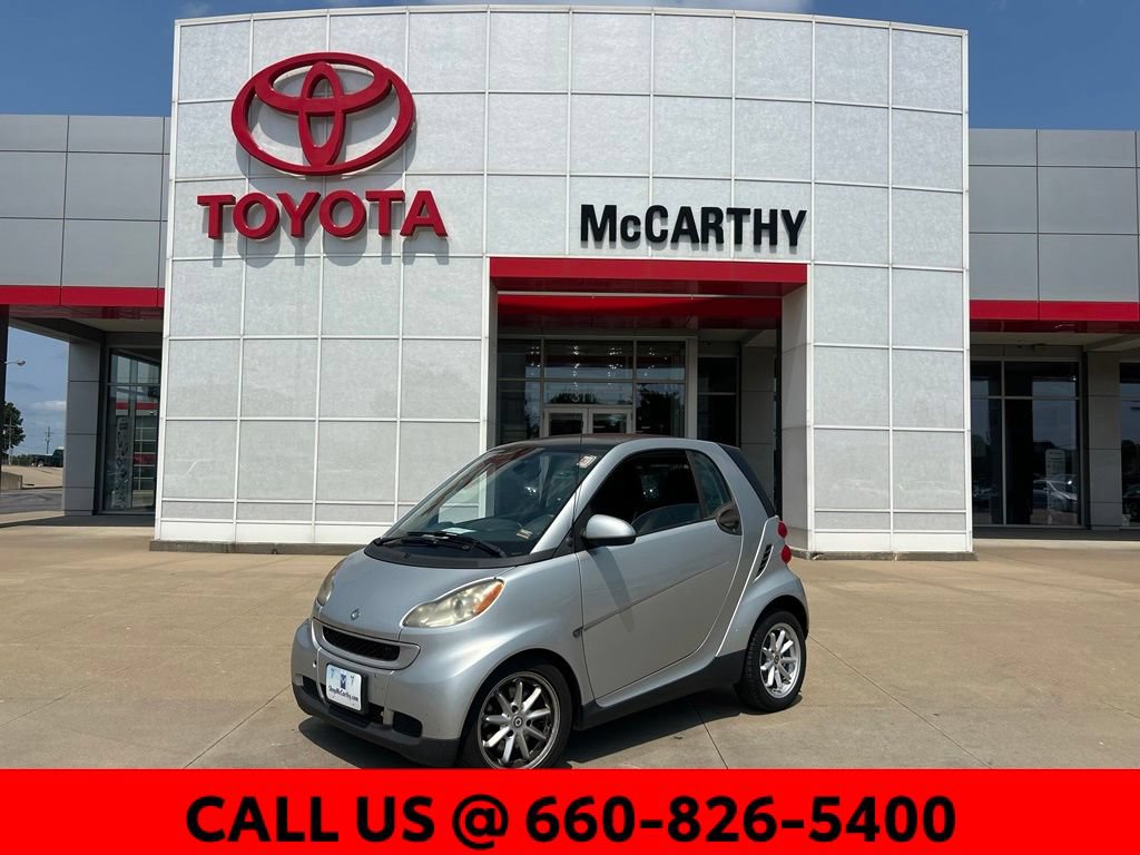 Used 2008 smart fortwo pure RWD image 1