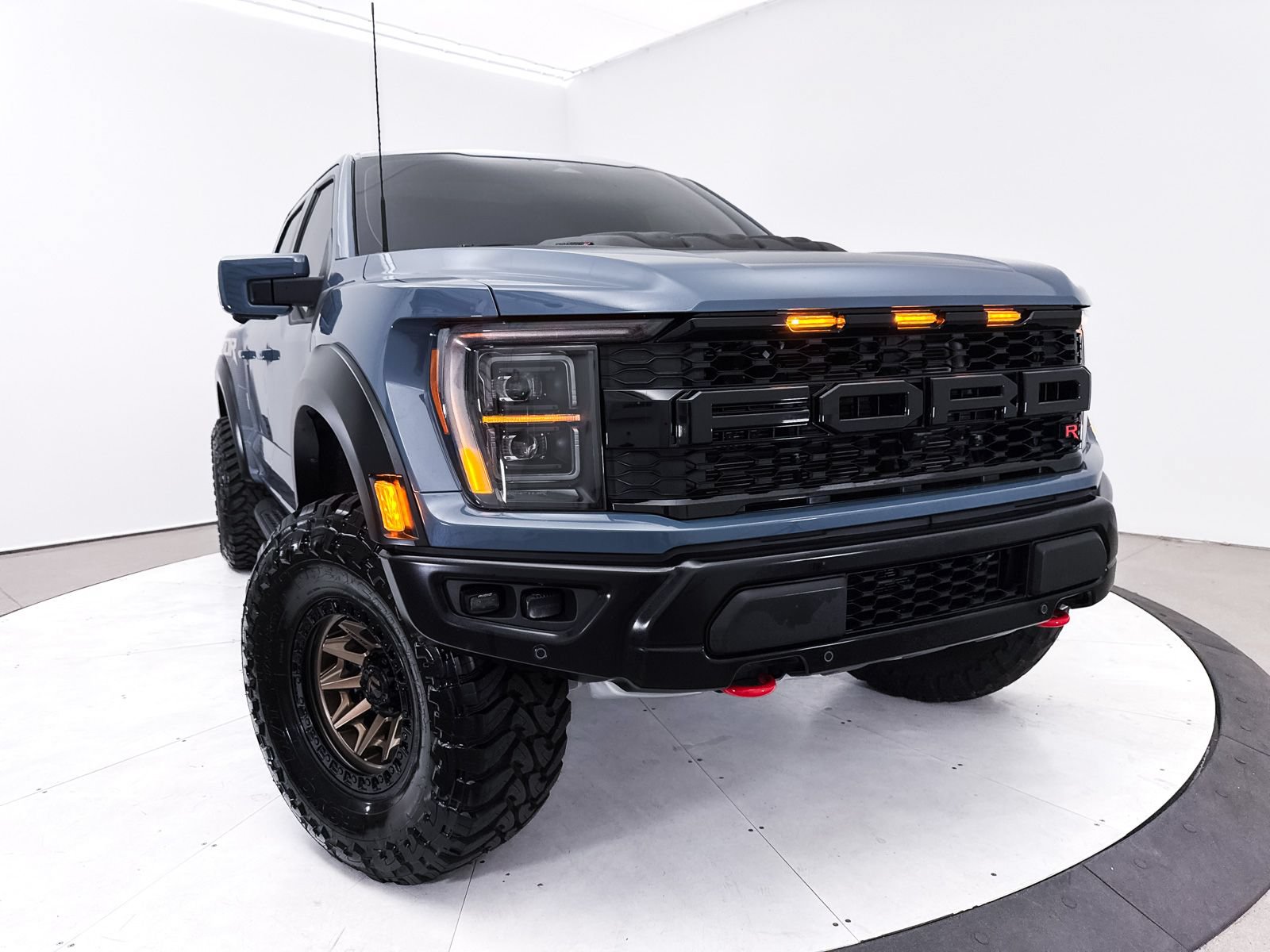 Used 2023 Ford F150 Raptor w/ Equipment Group 802A Raptor R AWD/4WD image 10