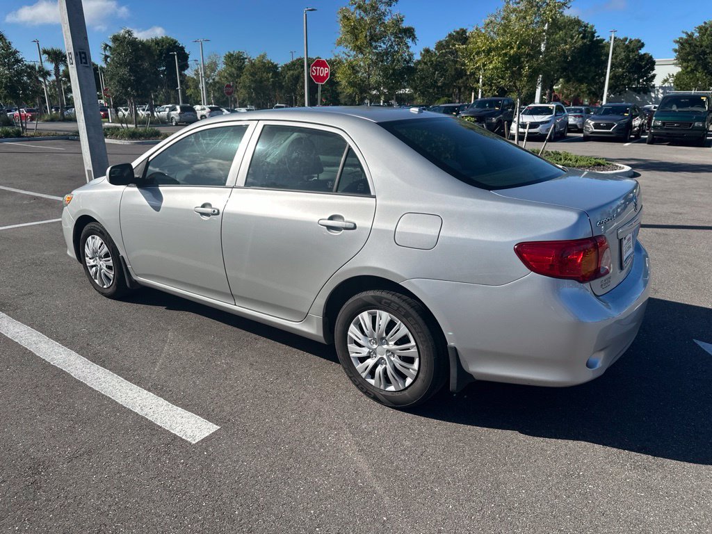 Used 2009 Toyota Corolla LE FWD image 7