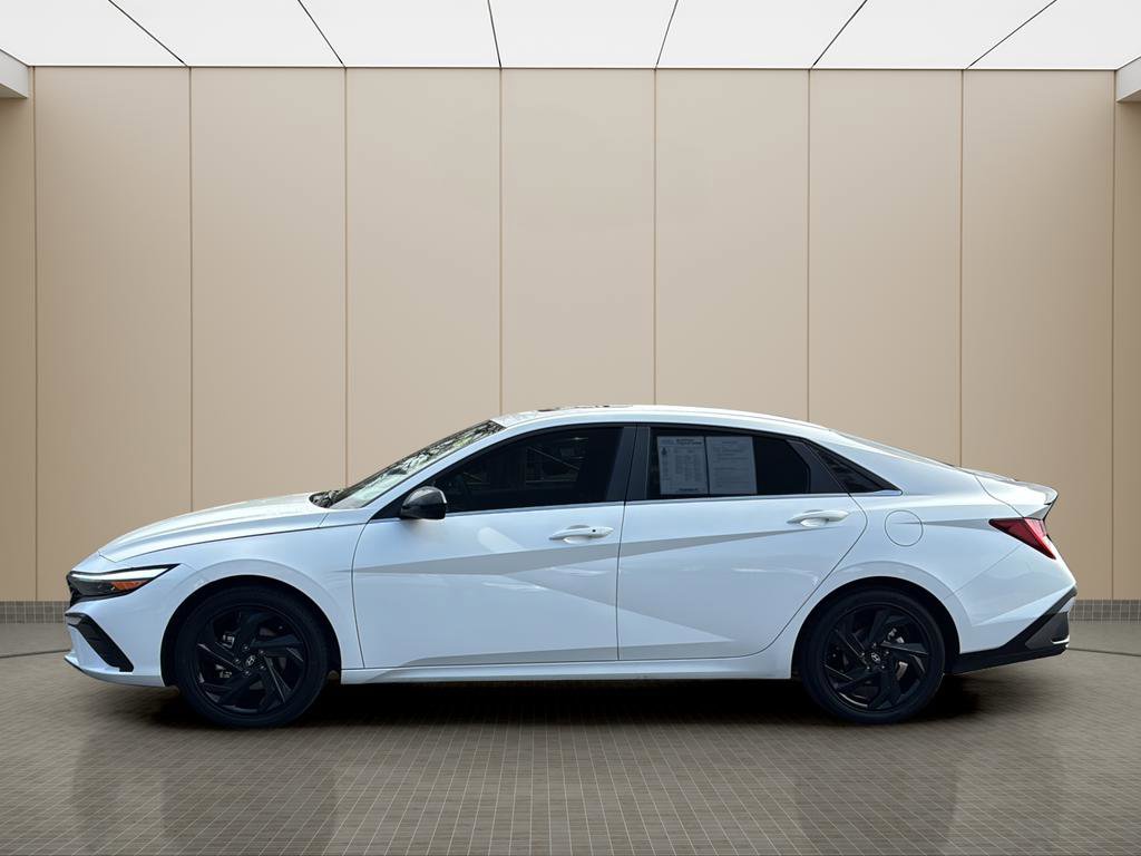 Certified 2026 Hyundai Elantra SEL Sport image 2
