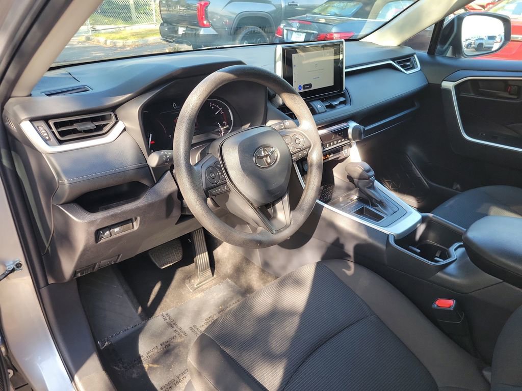 Used 2025 Toyota RAV4 LE image 16