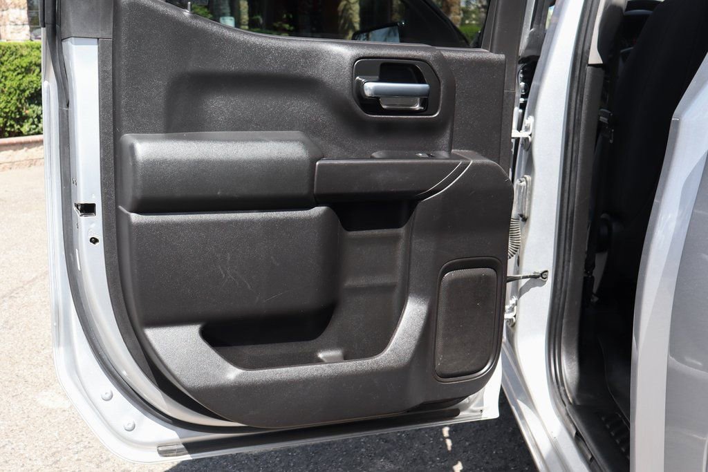 Used 2020 Chevrolet Silverado 1500 LT image 35