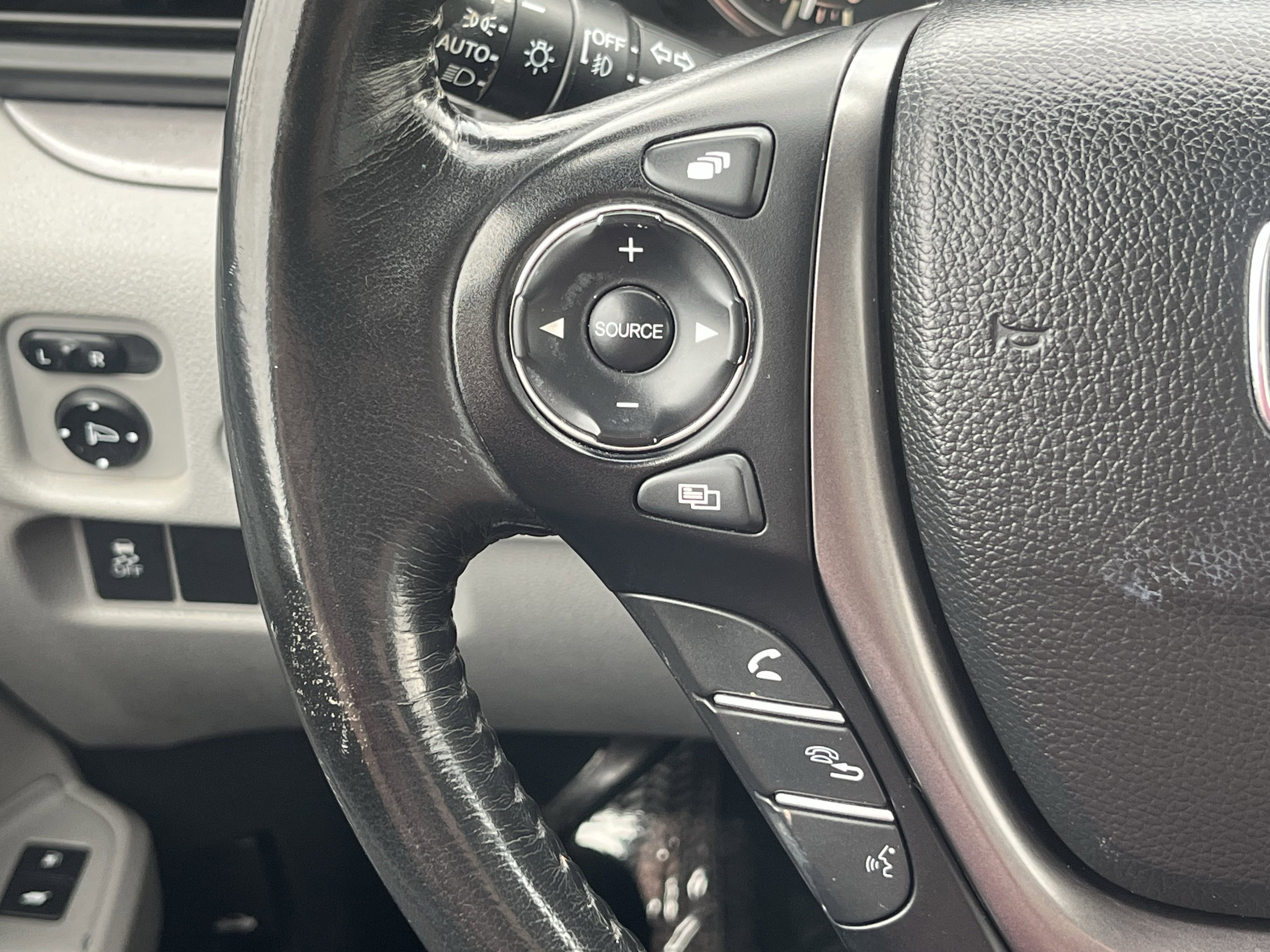 Used 2016 Honda Pilot EX-L image 19