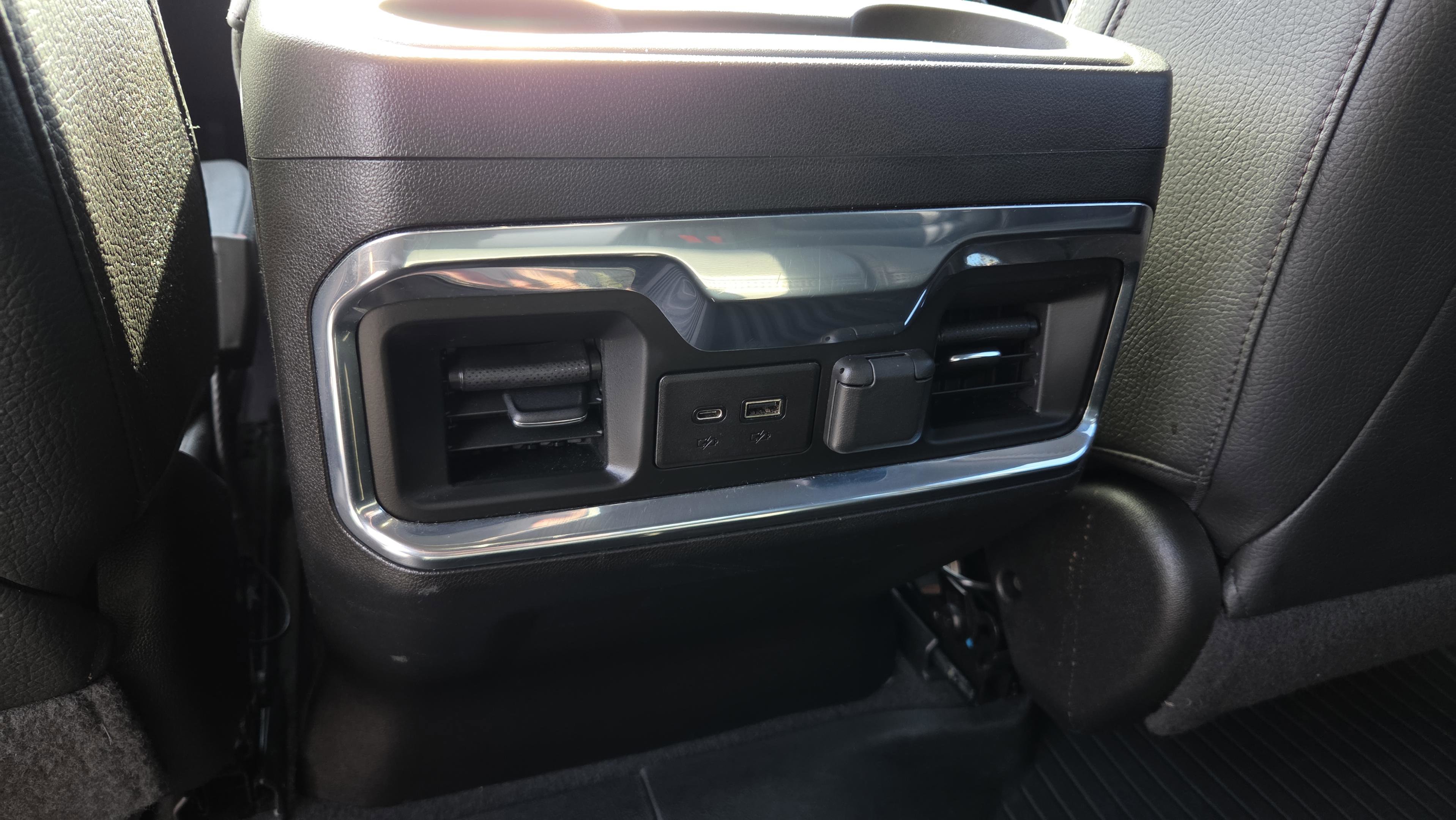 Used 2021 GMC Sierra 1500 Denali AWD/4WD image 14