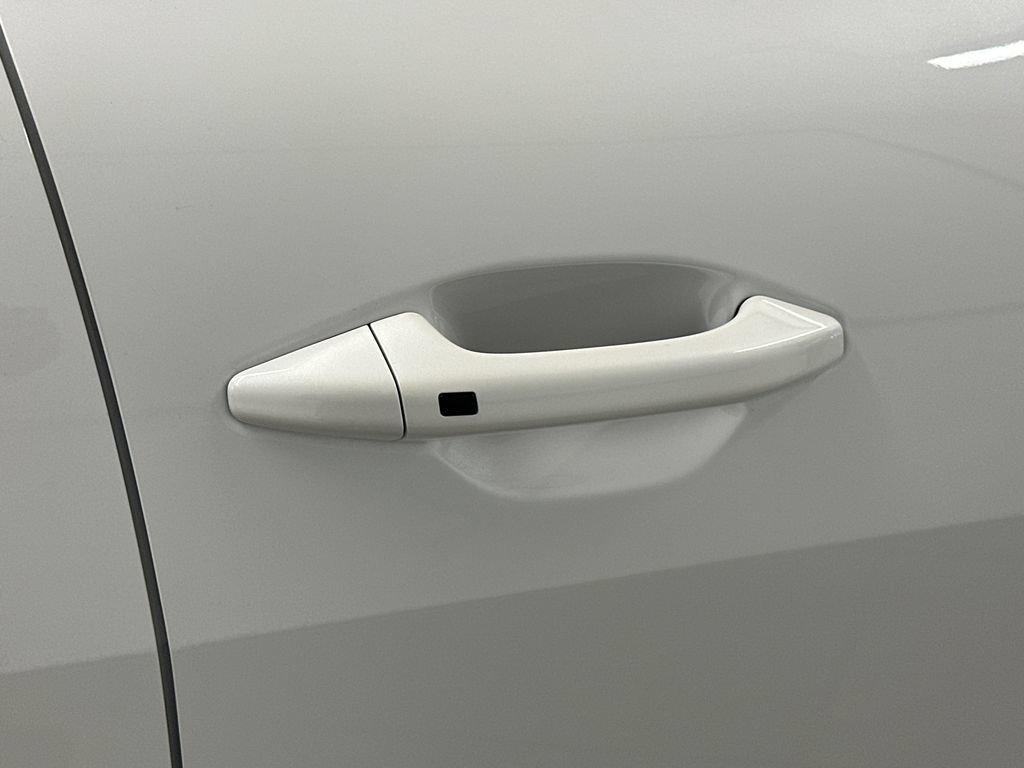 New 2026 Kia K4 GT-Line w/ GT-Line Premium Package FWD image 8
