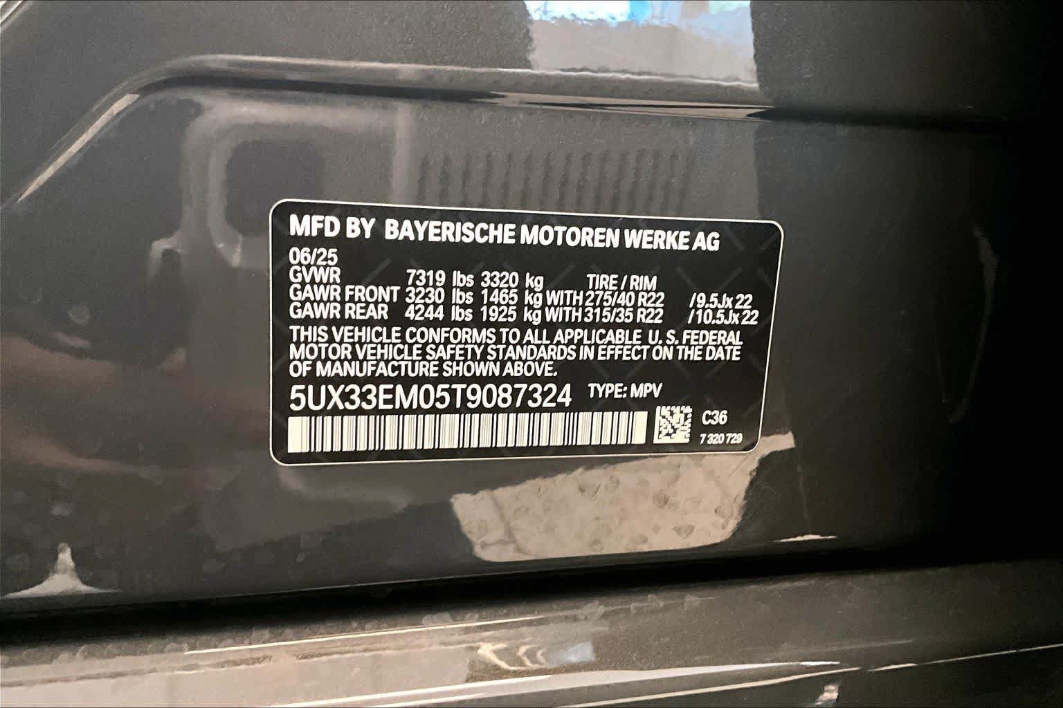Used 2026 BMW X7 M60i AWD/4WD image 32