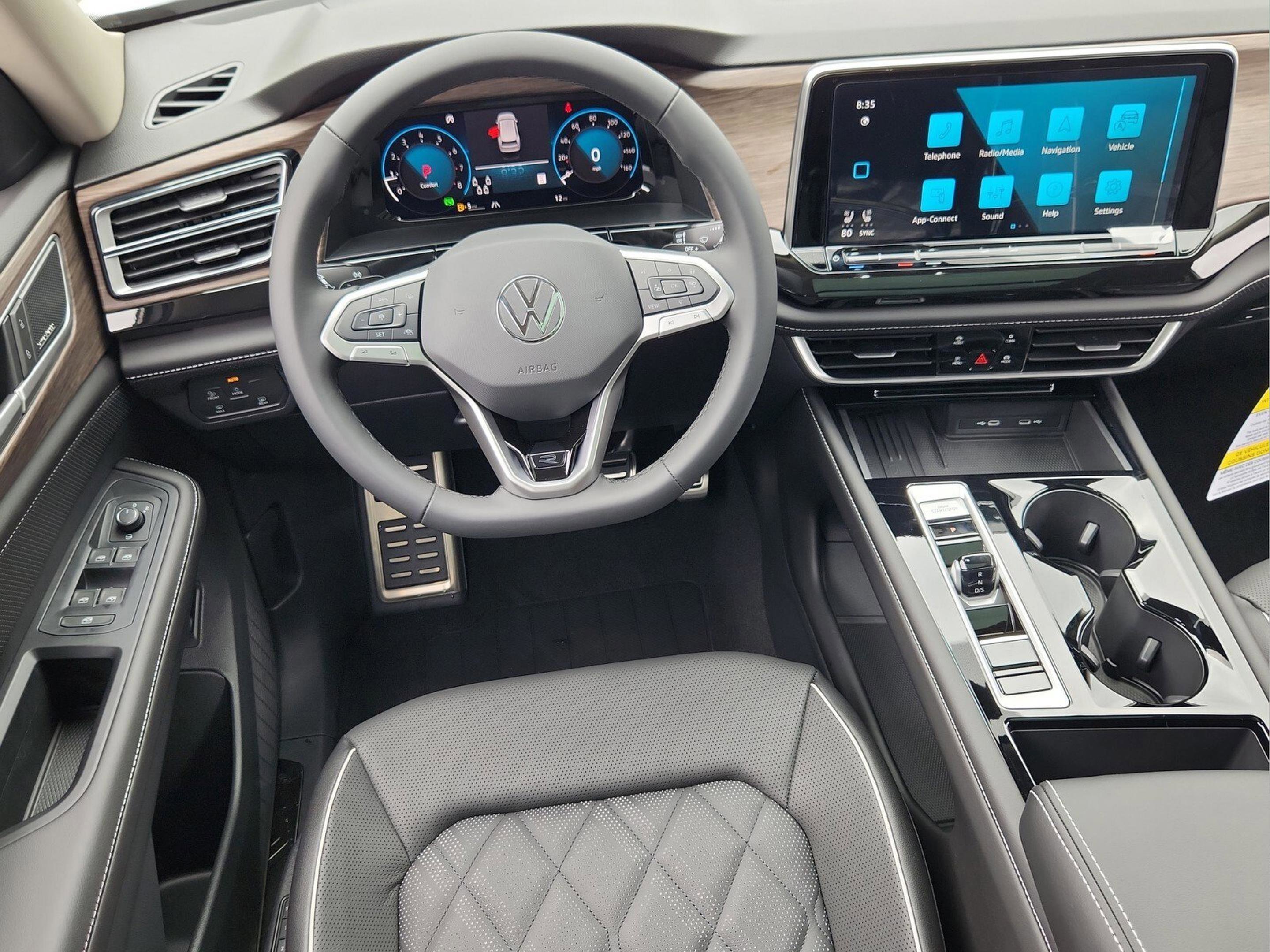 New 2026 Volkswagen Atlas SEL Premium R-Line image 15