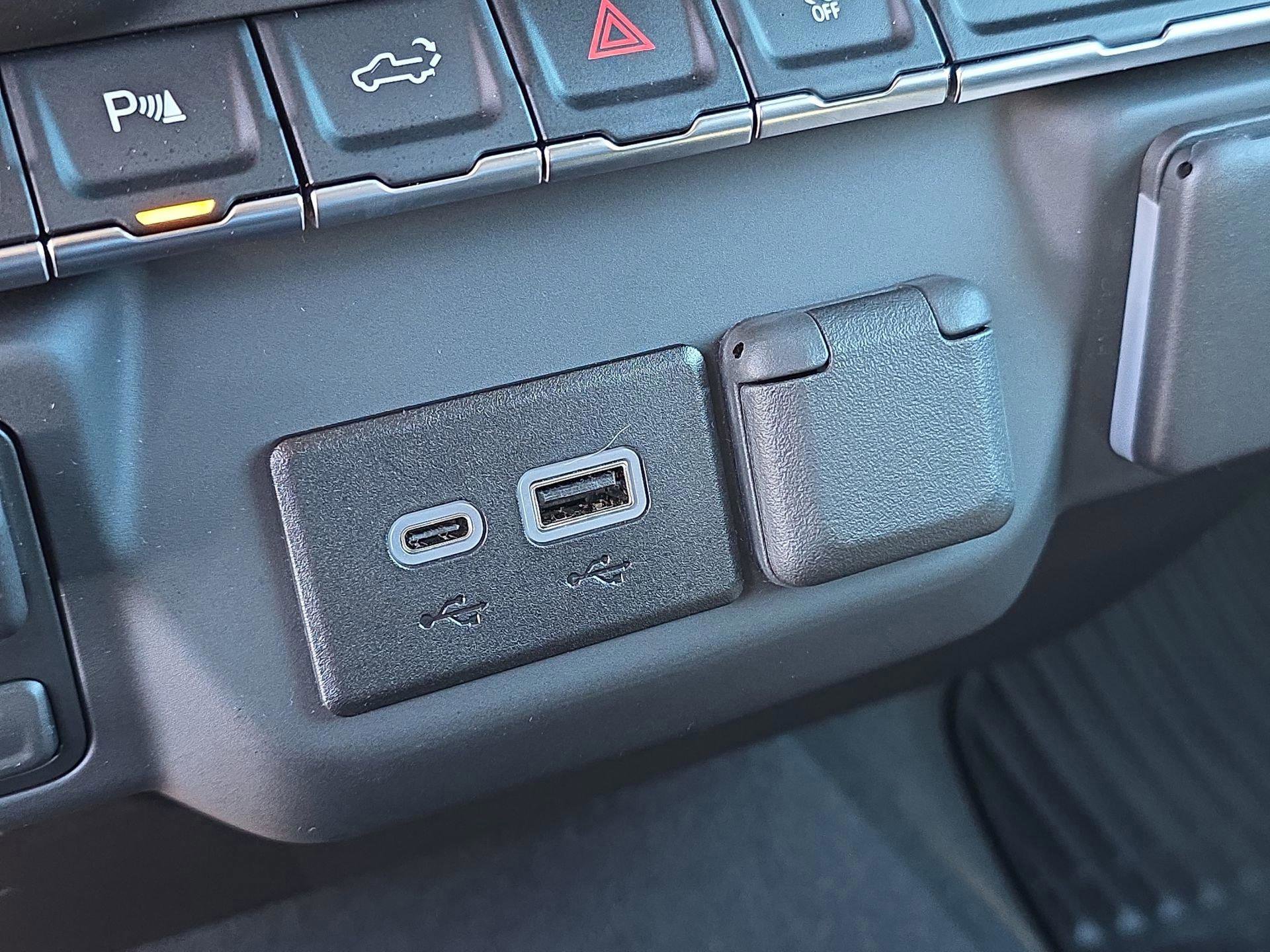 New 2026 Chevrolet Silverado 2500 Custom w/ Custom Value Package image 22