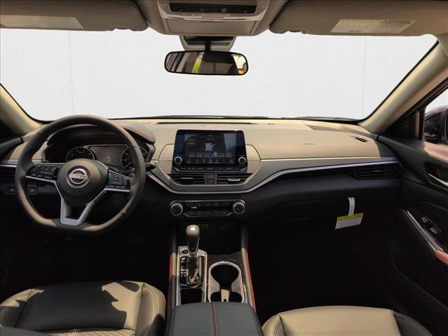 New 2025 Nissan Altima 2.5 SR image 17