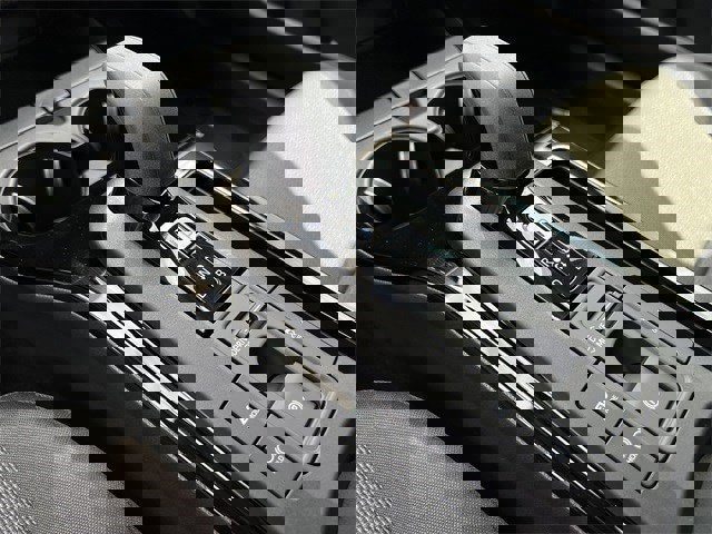 New 2026 Toyota Prius LE image 16