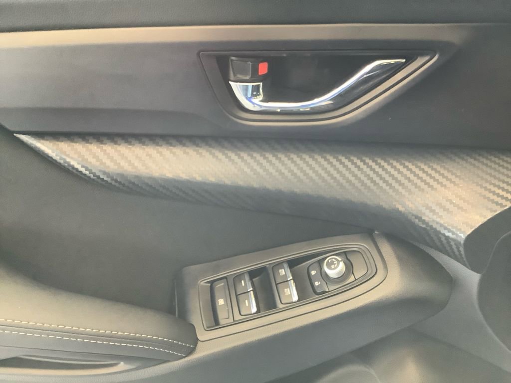 Used 2025 Subaru Ascent Premium image 12